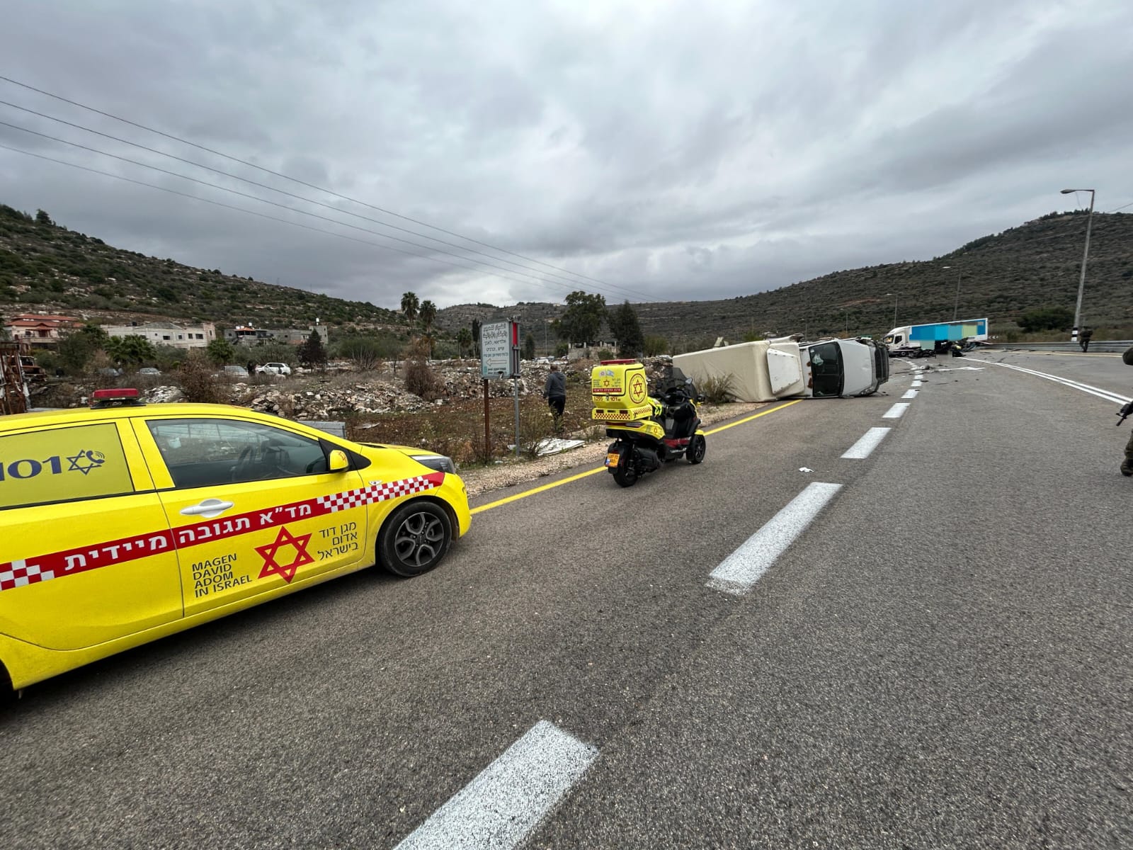 אסון על הכביש: בן 40 נהרג מפגיעת משאית סמוך למעלה לבונה