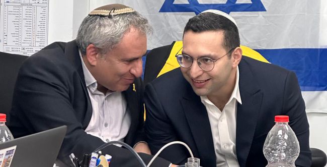 וסרלאוף ואלקין (ללא קרדיט)