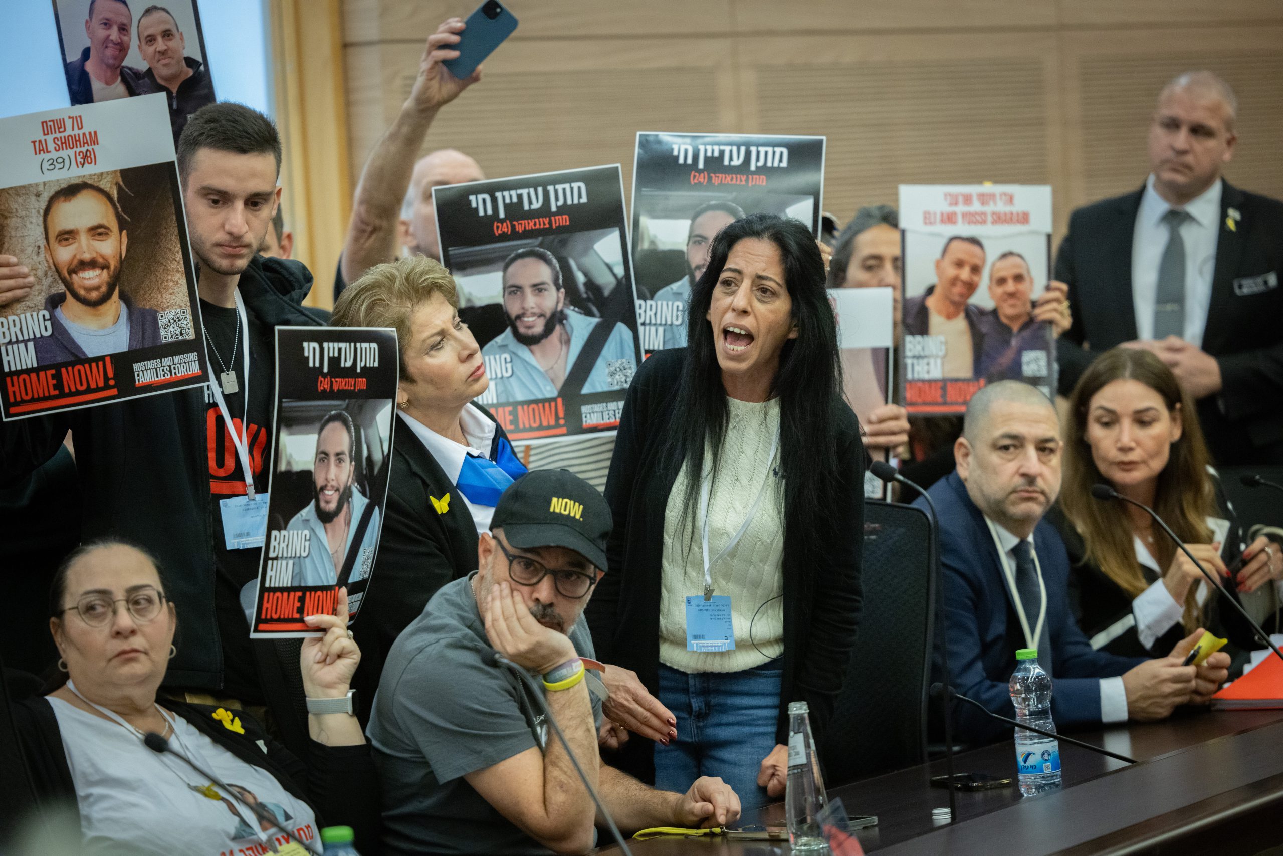 אוחנה נפגש עם עינב צנגאוקר: "מקווה שמבינה שלא חיפשו אותה"