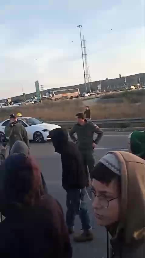 WhatsApp Video 2025-01-19 at 17.04.41