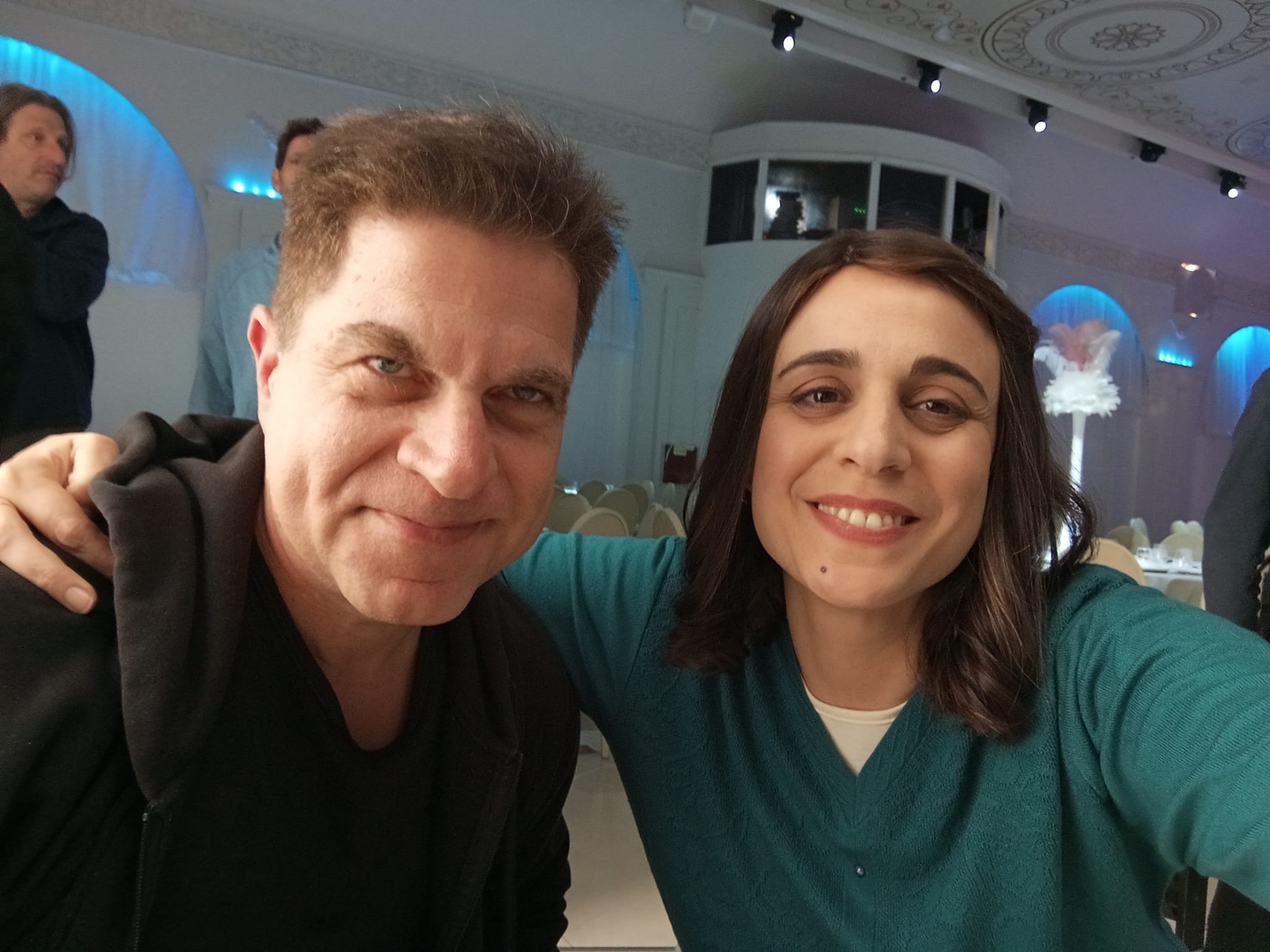 (עם הבמאי ארז תדמור, מתוך הצילומים לסרט "בחורים טובים", באדיבות המצולמים)