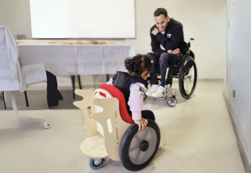 מכללת עזריאלי להנדסה ומיזם TOM למען ילדים בעלי מוגבלויות
