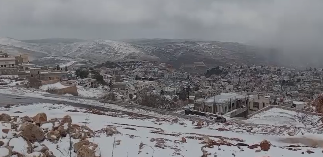 הצפון שוב נצבע בלבן: שלג כיסה את מג'דל שמס שלמרגלות החרמון
