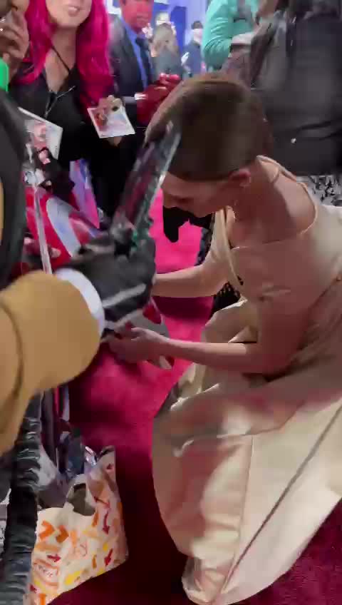 WhatsApp Video 2025-02-12 at 08.13.47