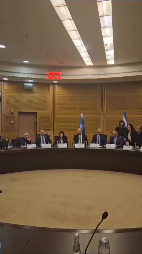 אתי עטיה
