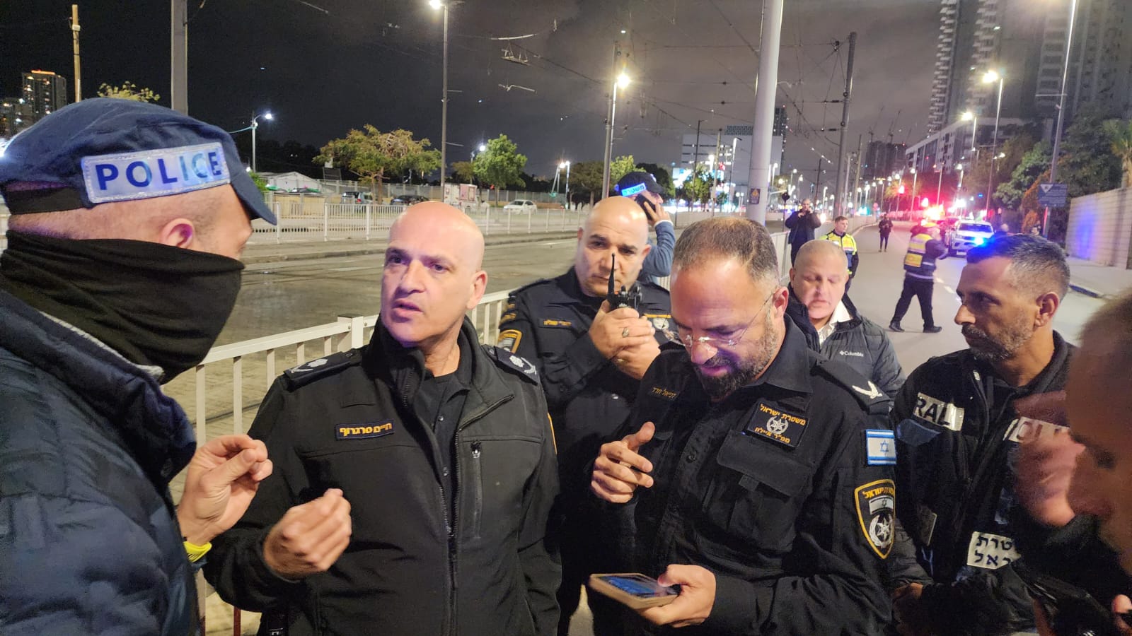 זירת הפיצוץ בבת ים (דוברות המשטרה)