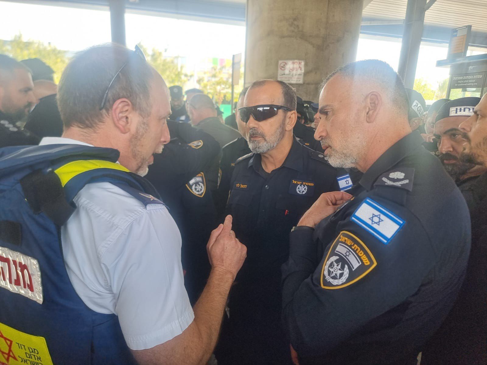 מפכ"ל המשטרה בזירה |