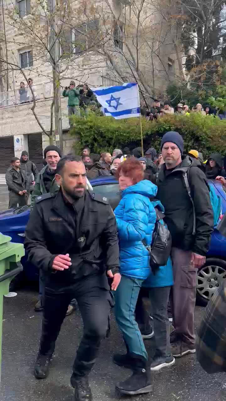 יאיר גולן הדמוקרטים