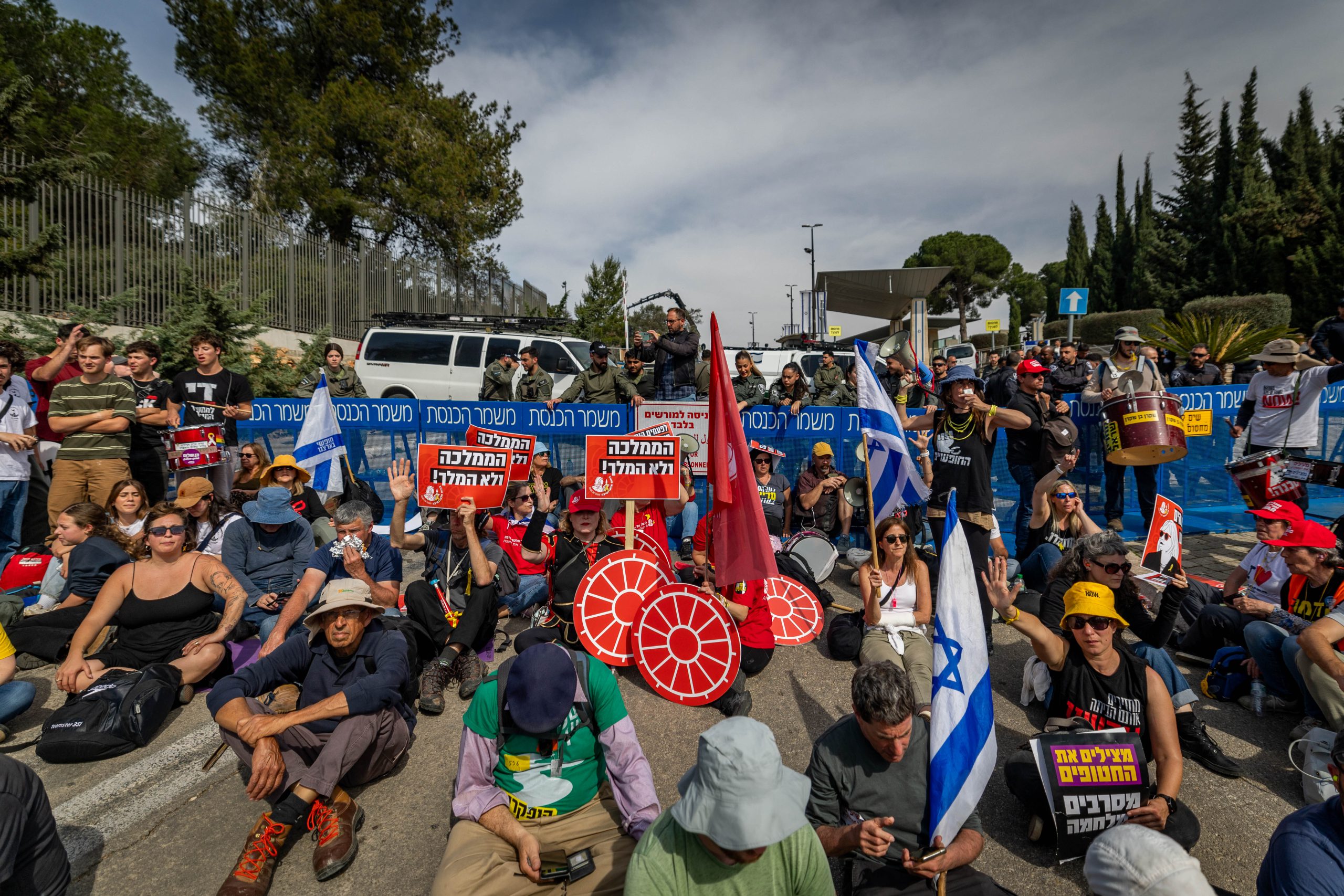 נמאס להם: הצעד של תושבי ירושלים נגד ההפגנות בעיר