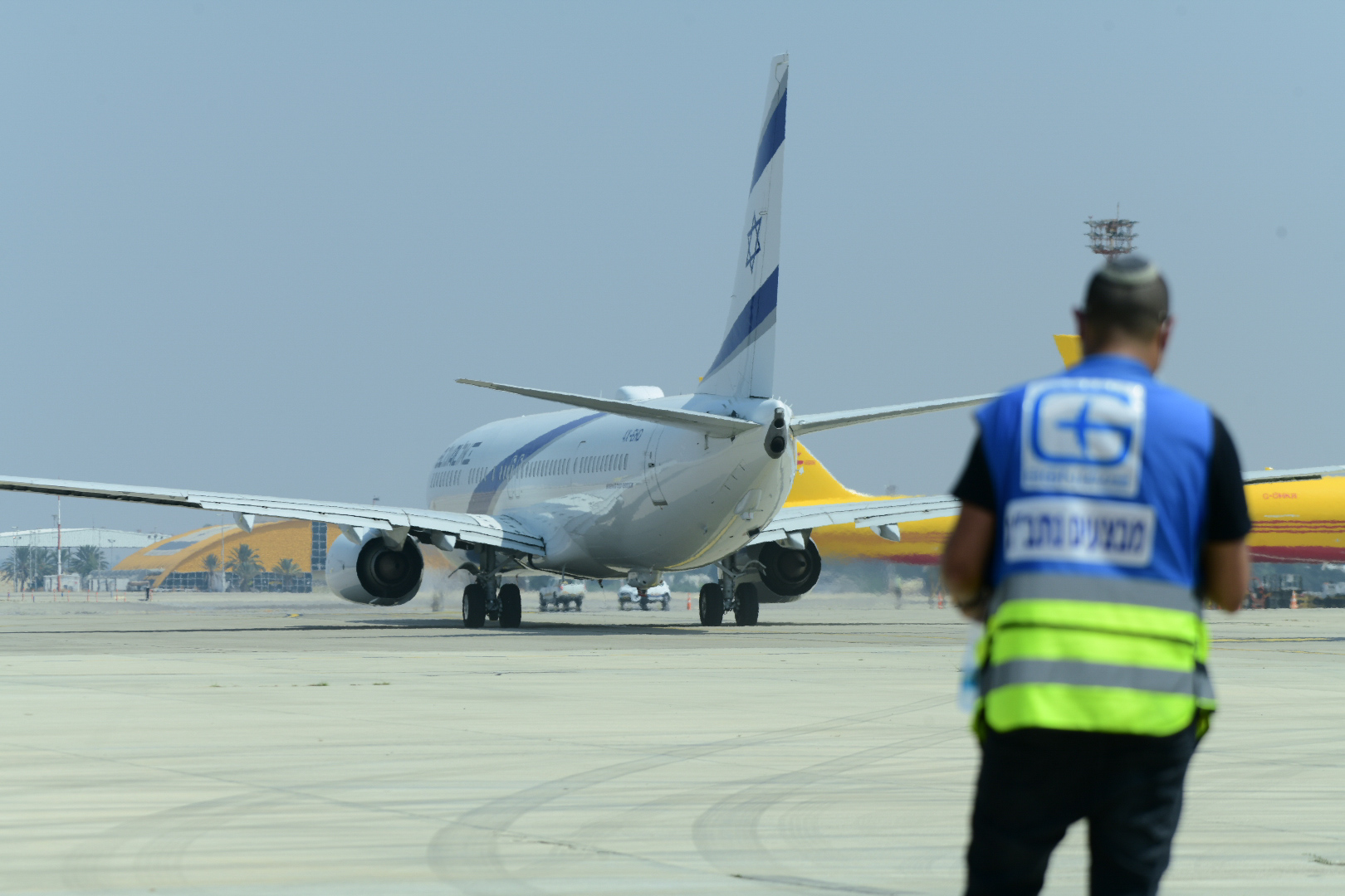 טוקבקיסט נקמן שינה את מועד הטיסה של החרדי – לשבת