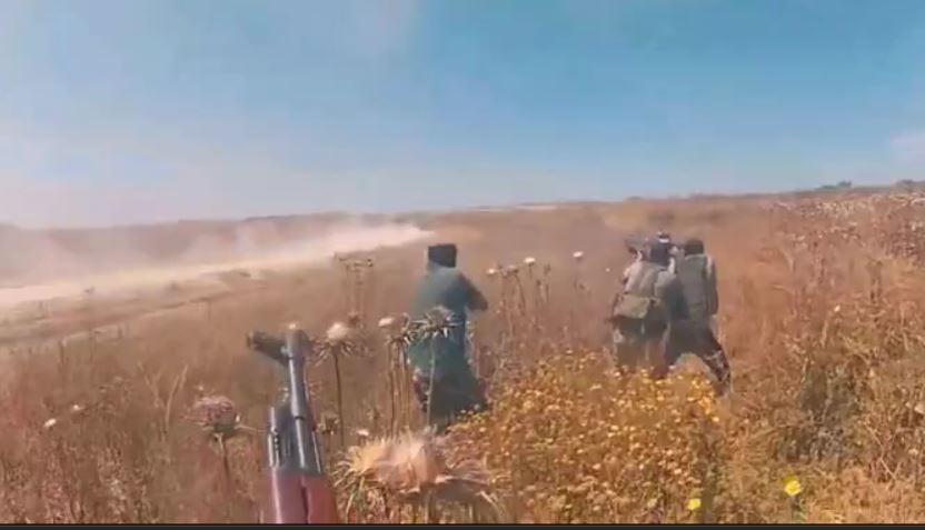 חוליית המחבלים יורה לרכבים הישראלים