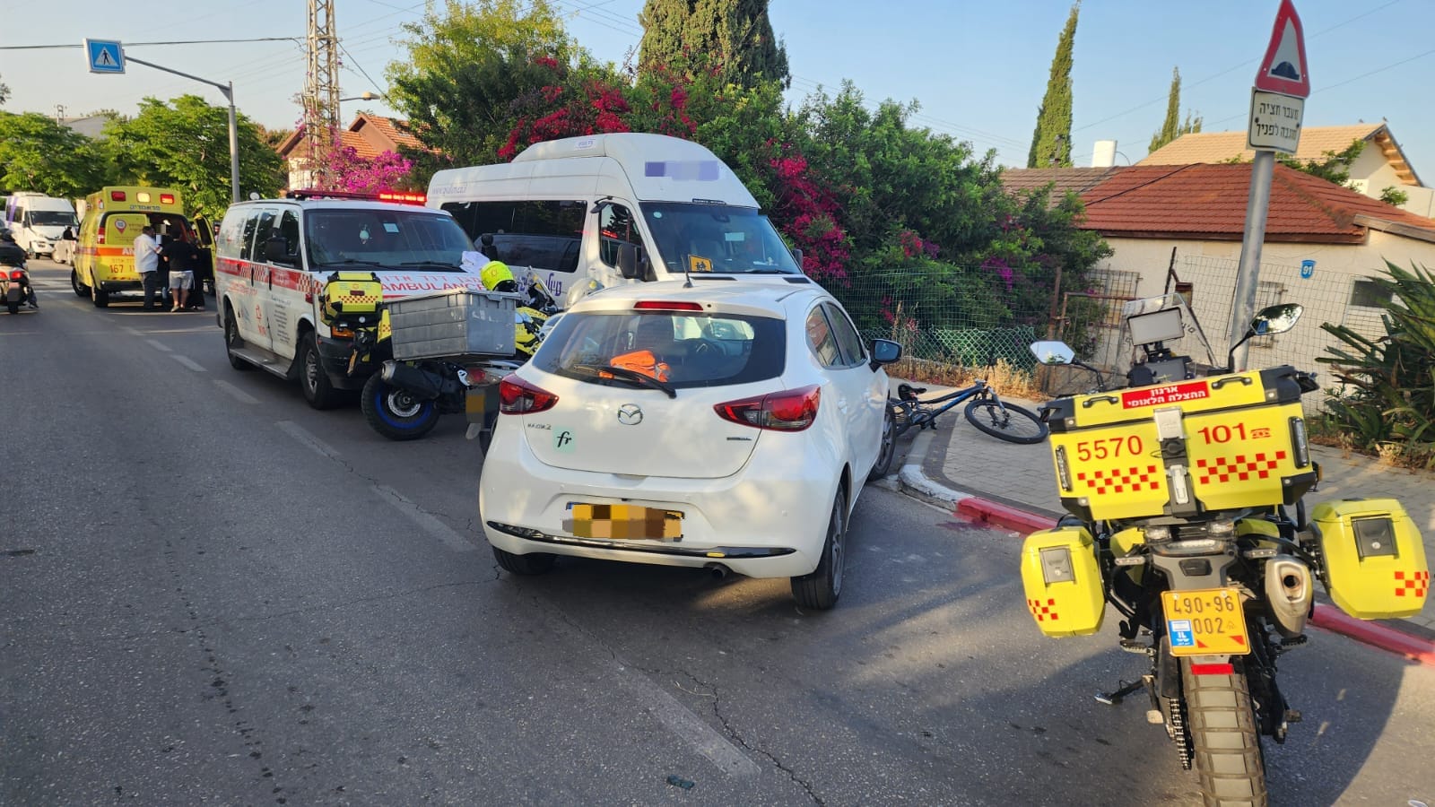 נתניה: רוכב קורקינט נפצע קשה לאחר שהחליק באחד הרחובות בעיר