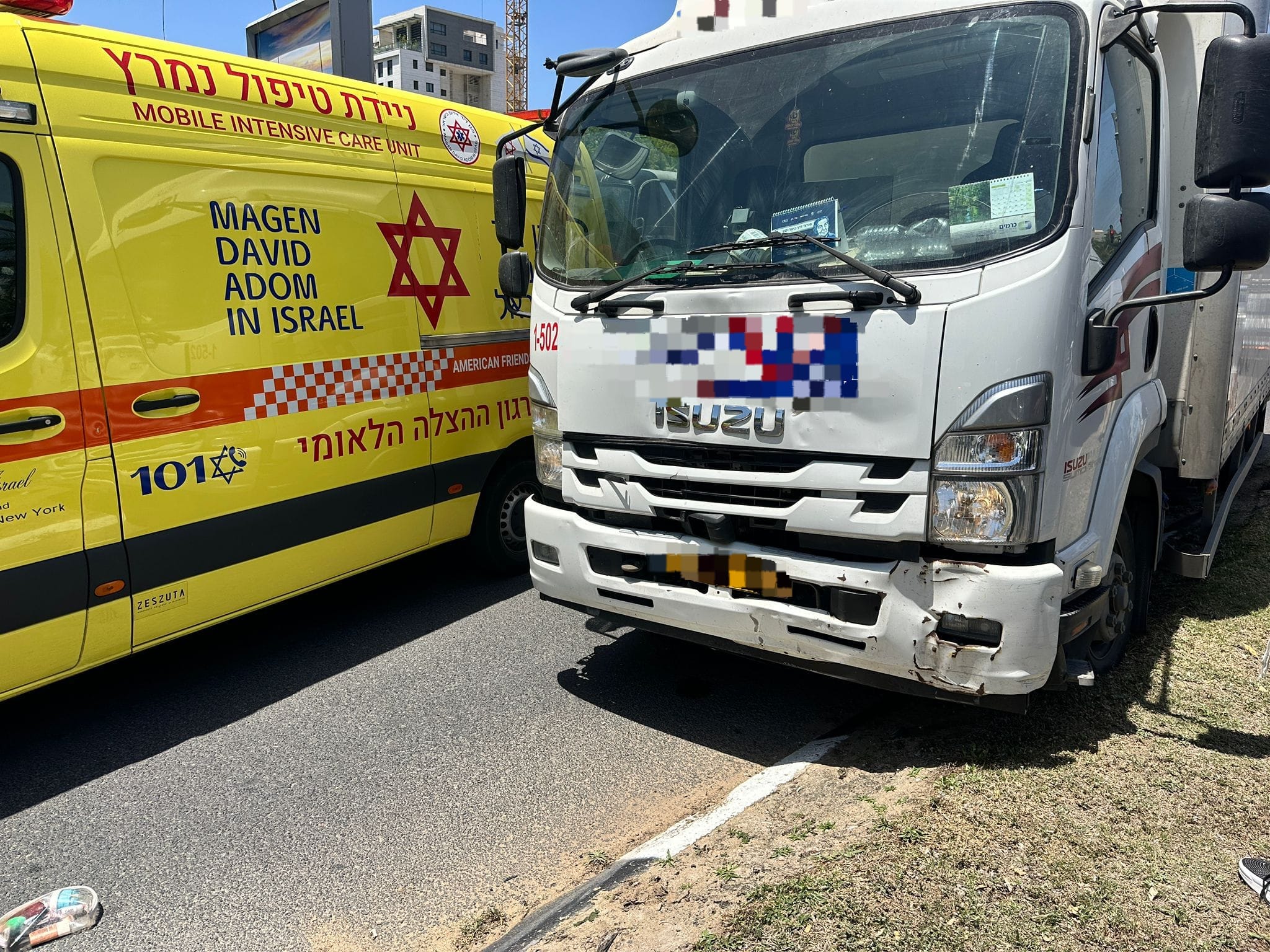 אסון בתל אביב: רוכבת קורקינט נהרגה לאחר שנפגעה ממשאית