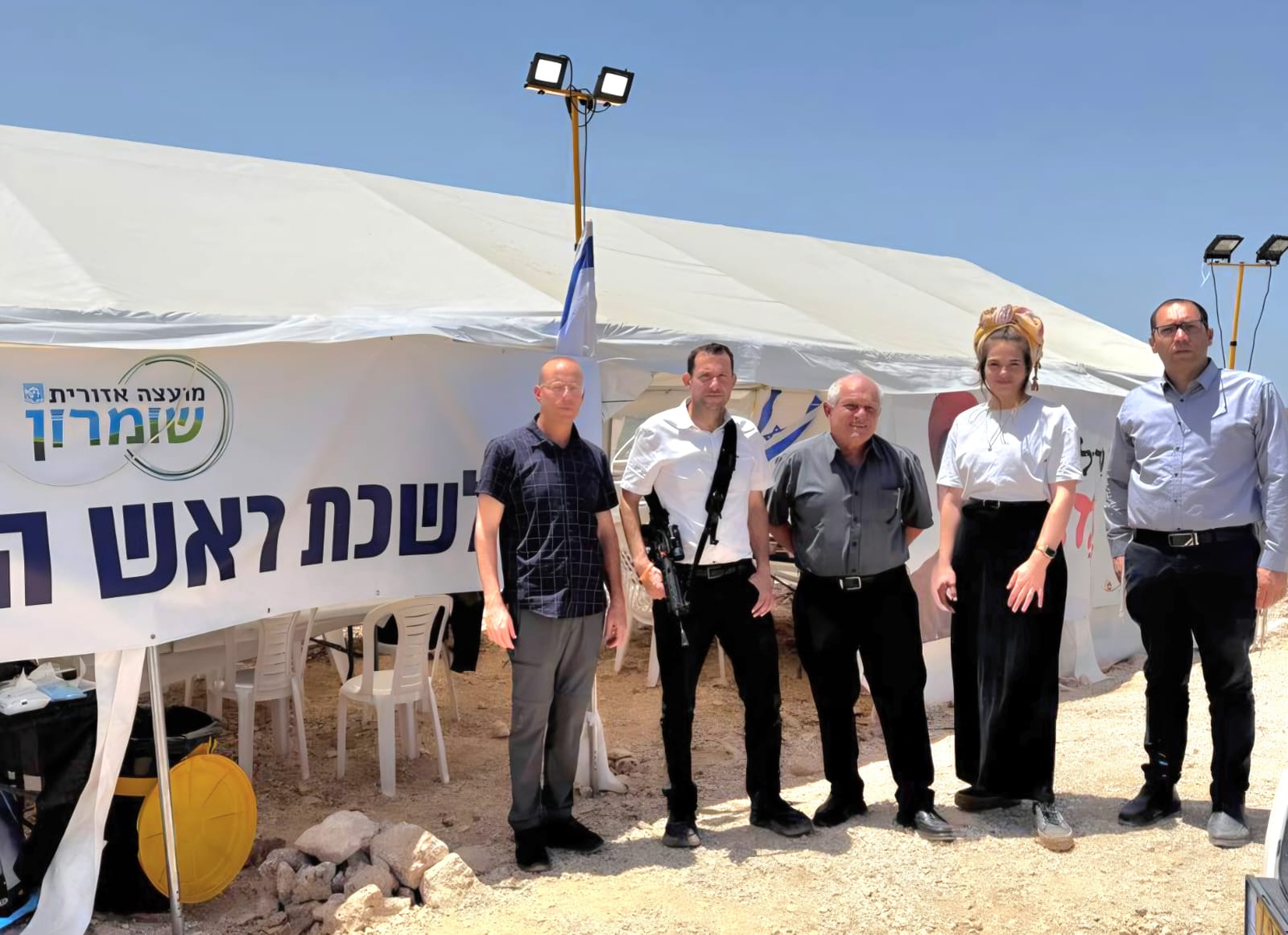 סער וכ"ץ עם דגן במקום הפיגוע