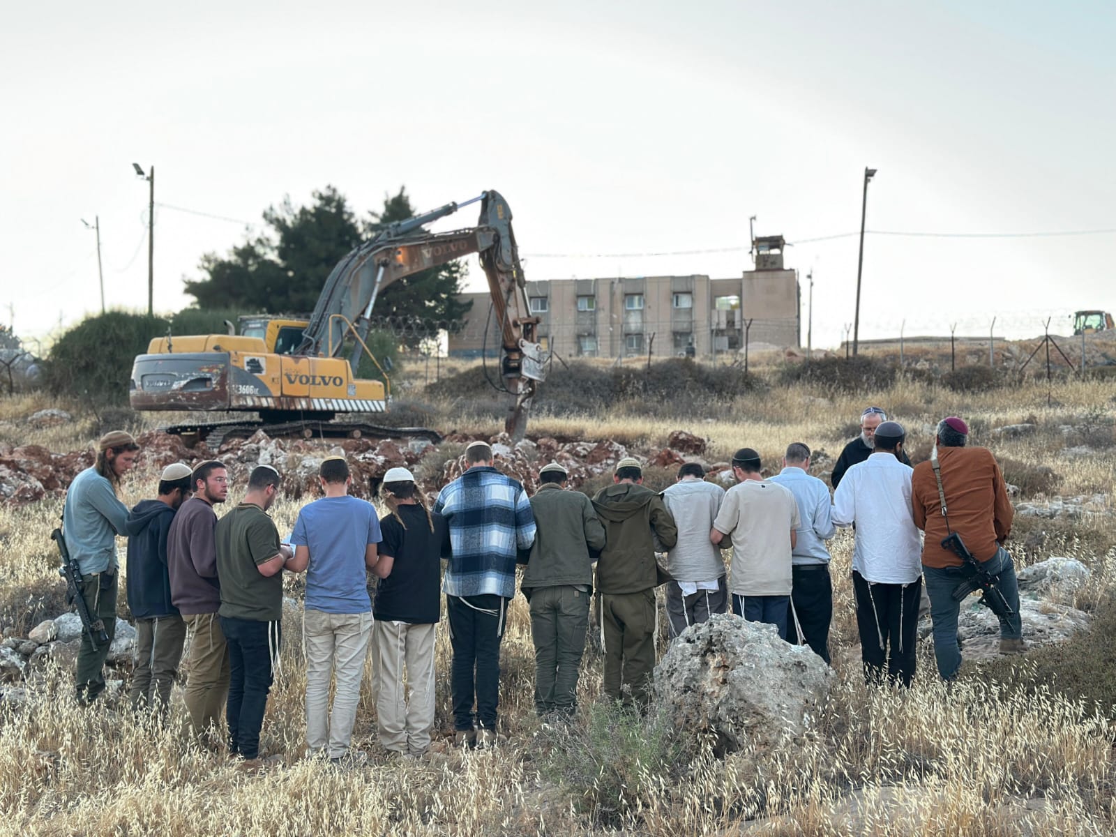תוך יממה: היישוב הקים בית עלמין בו יטמן דוד ליבי הי"ד