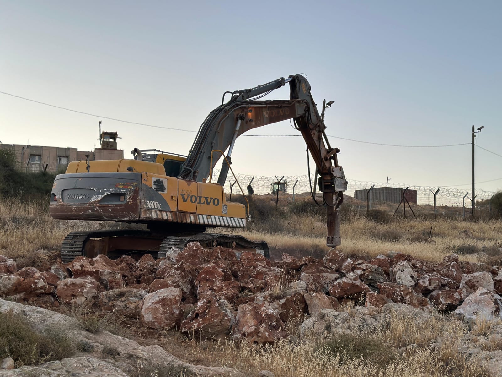 תוך יממה: היישוב הקים בית עלמין בו יטמן דוד ליבי הי"ד