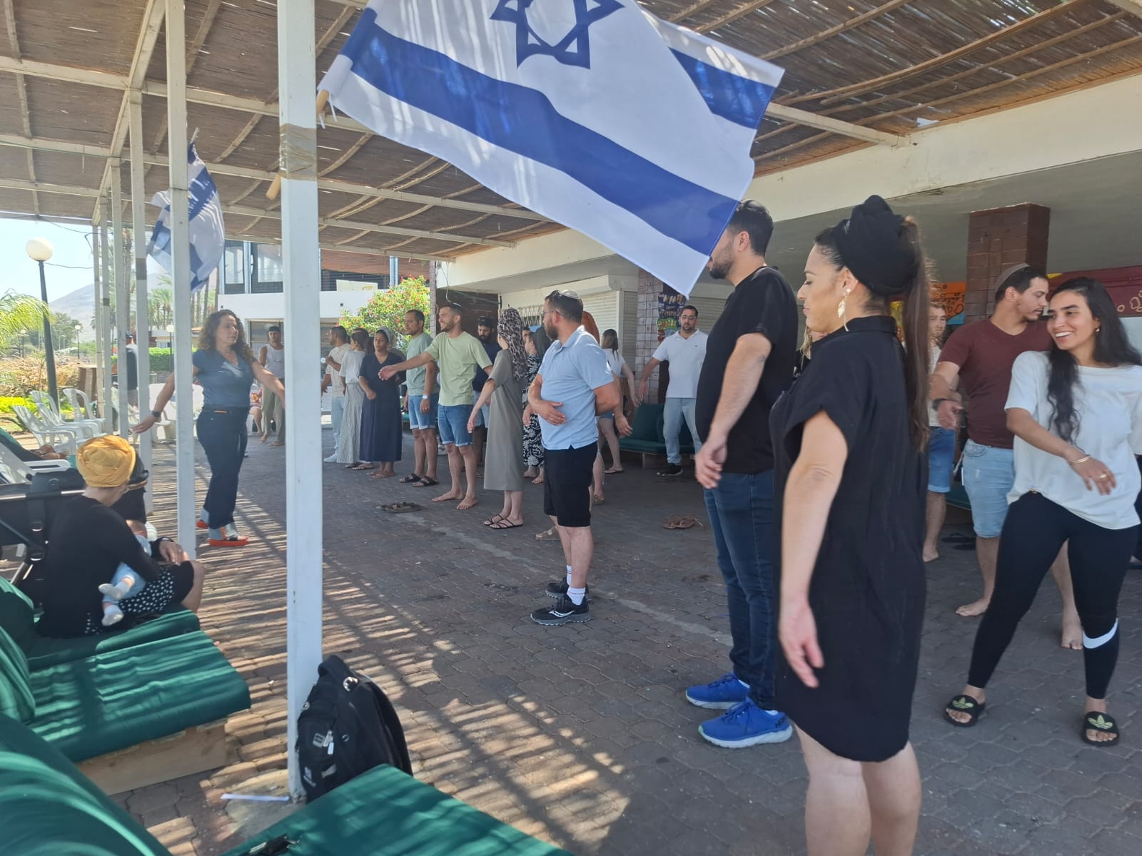 ריטריט לזוגות שכולים (משפחה אחת)