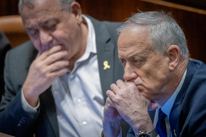 איזנקוט חושף: זו הסיבה שעזבתי את גנץ