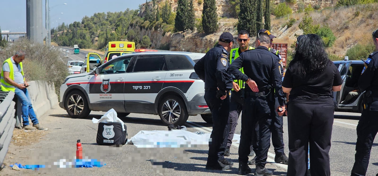 נער נהרג בתאונת דרכים בין שתי משאיות בכביש 6