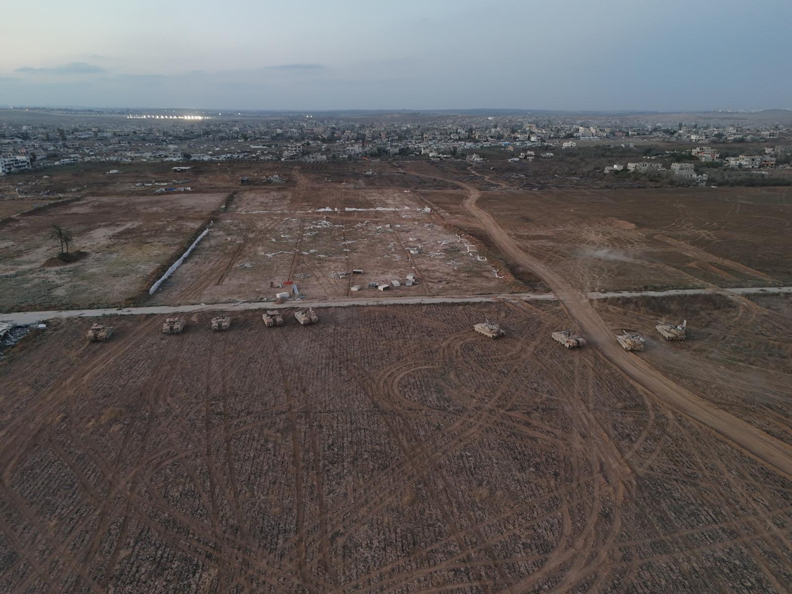 לקראת המתקפה: צה"ל החל בכיתור בית חאנון