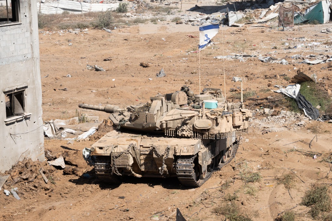 תאונה מבצעית בעזה: 8 לוחמי צה"ל נפצעו מפיצוץ ליד טנק