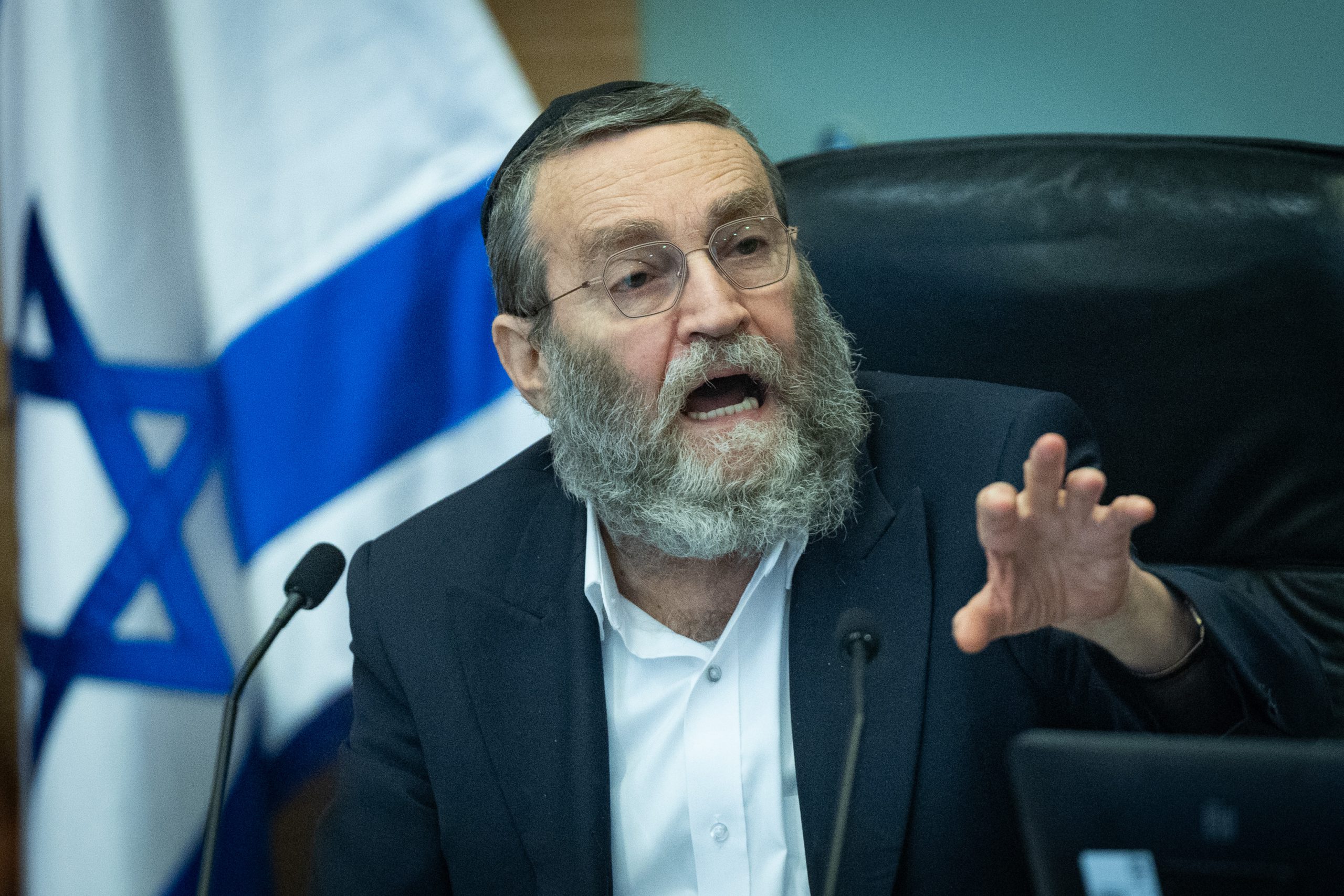 גפני על פרסום חוק הגיוס: "קשה להאמין שיהודי כתב את זה"