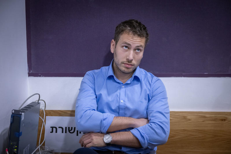דיווח: אבנר נתניהו ובת זוגו נפרדו, החתונה בוטלה סופית