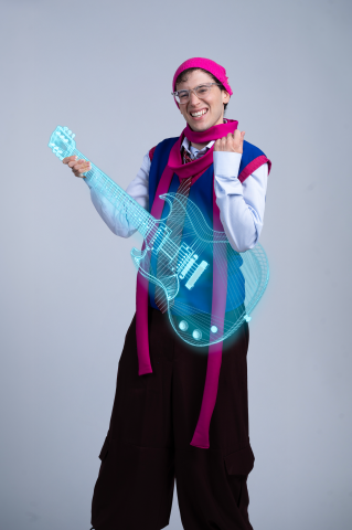 שחר טבוך.