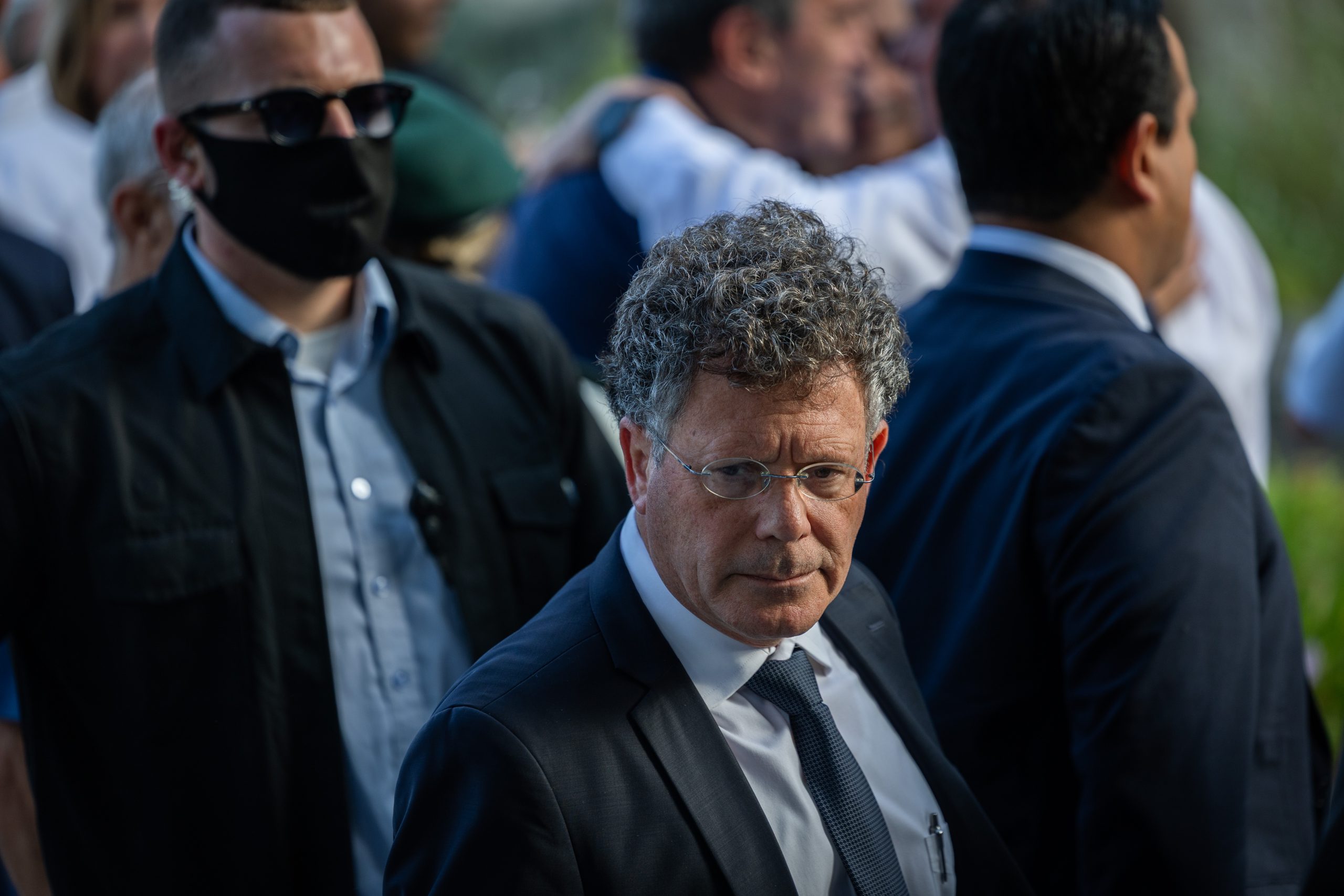 נחשף בכנסת: "בניגוד להצהרתו, ליצחק עמית אין טופס 4"