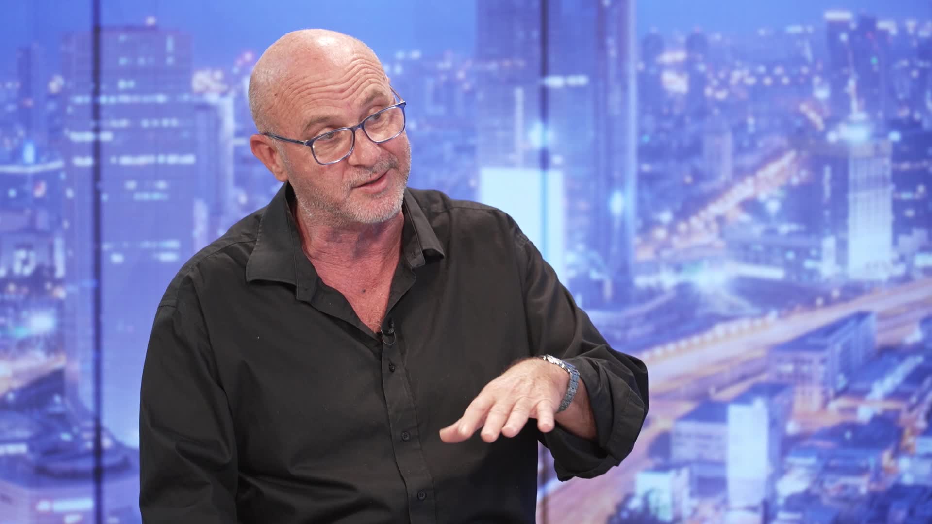 הקול בראש אלון סגל