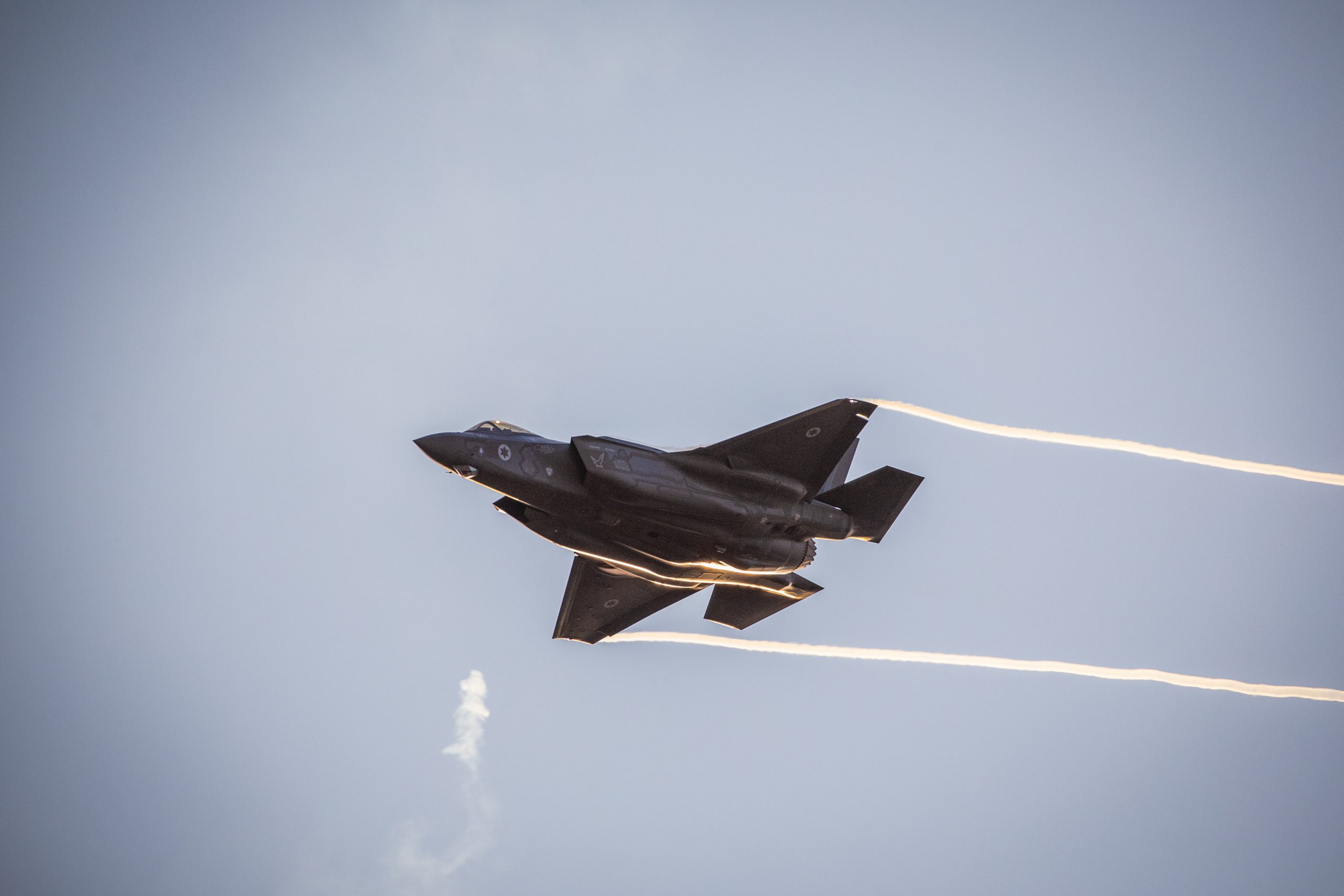 מטוס F-35 אדיר