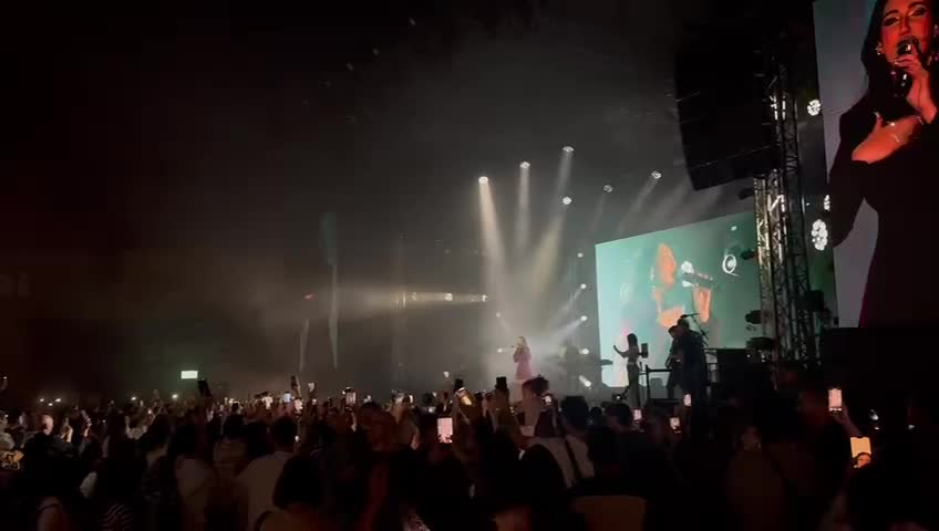 יובל רפאל שרה New day will rise. (באדיבות יח"צ סרוגים)