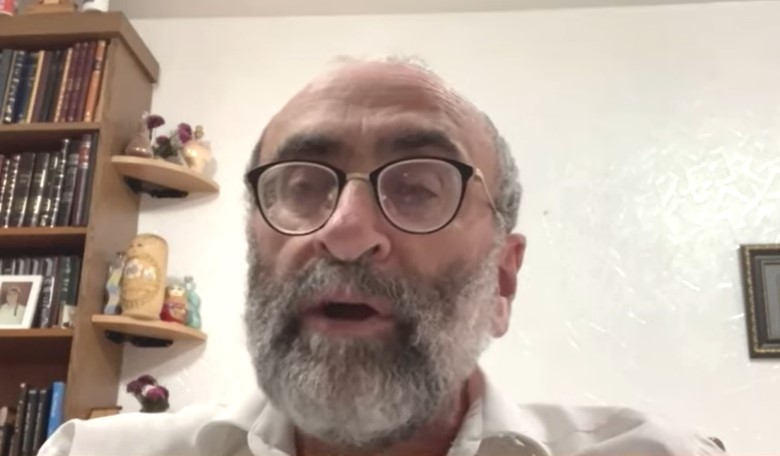 העיתונאי החרדי תוקף: צריך למחוק שורה מהמנון המדינה