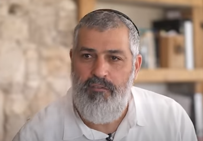 צבי יחזקאלי