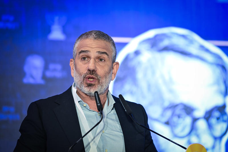 ינון מגל מכה על חטא: "האמנתי לו ונפלתי; הוא שיקר עליי"