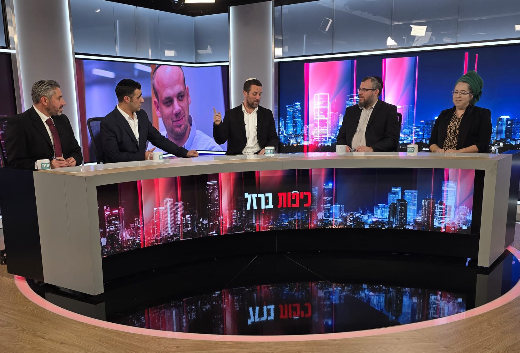 כיפות ברזל על קטארגייט: "פרשת הבגידה הגדולה בתולדות המדינה"