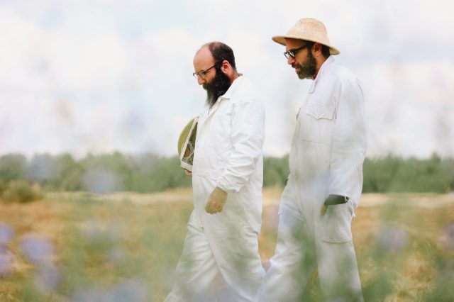 אדם אדמה (צילום שחר דרורי)