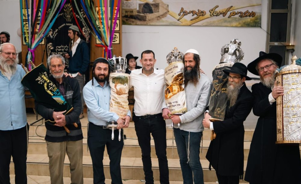 הכנסת ספר תורה