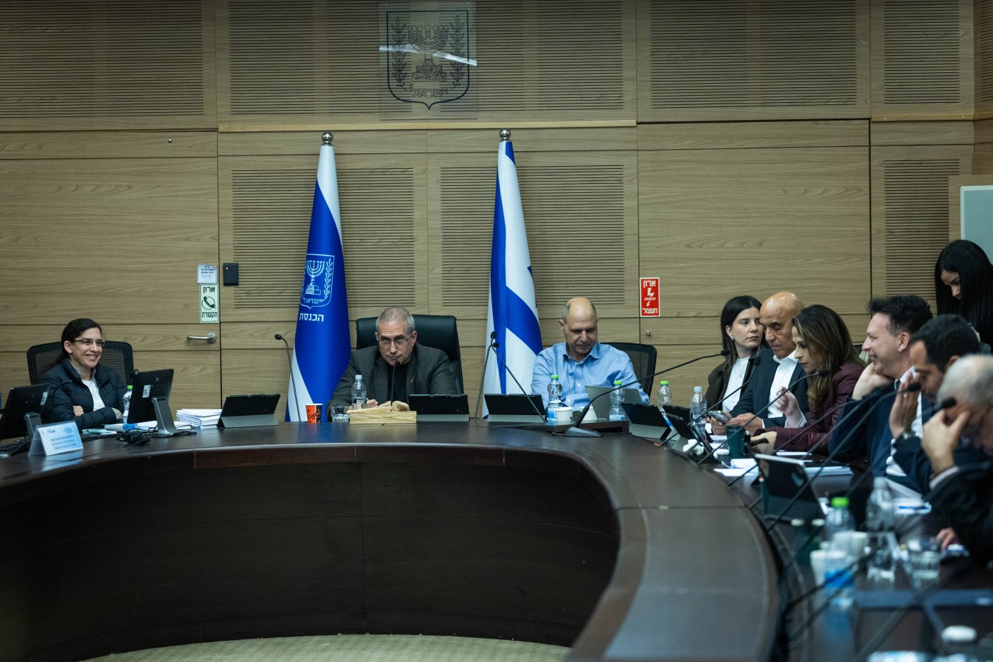 ועדת הכספים בדיון במהלך מבצע שאגת הארי