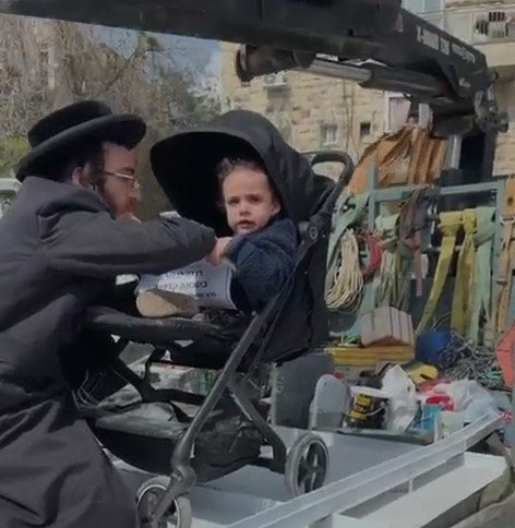 עגלות הילדים בהפגנות