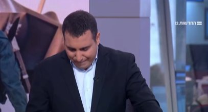 עיתונאי חדשות 12 התפרק מבכי בשידור. צפו