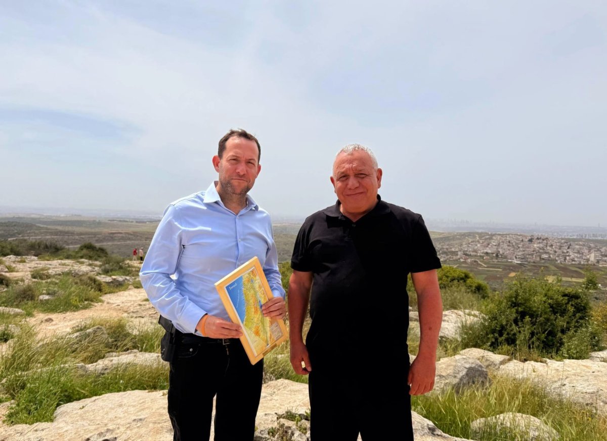 יוסי דגן וגדי איזנקוט