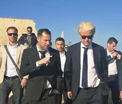 יוסי דגן וחירט וילדרס
