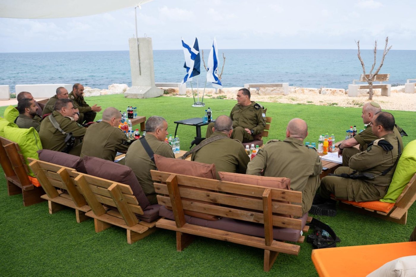 הרמטכ"ל וכל מפקדי האוגדות