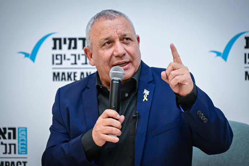 איזנקוט חושף: אלו שלושת השרים שהתנגדו לתמרון בעזה
