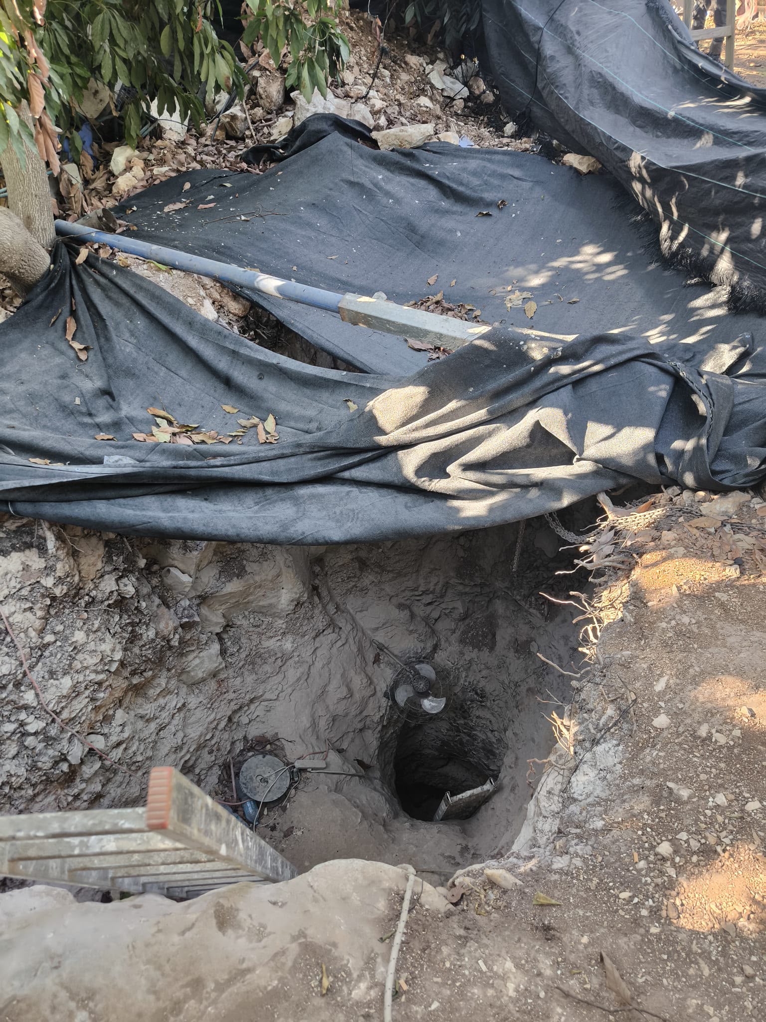 הוארך מעצרם של שניים מהחשודים בחפירת המנהרה בקלקיליה