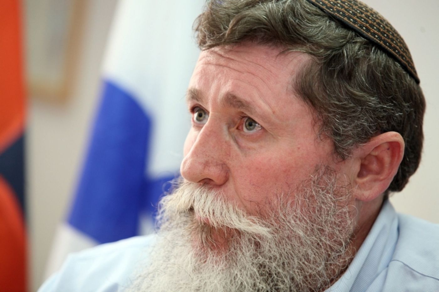 סערת הרב אלון: הנציגות הפוליטית תופסת צד בפרשה