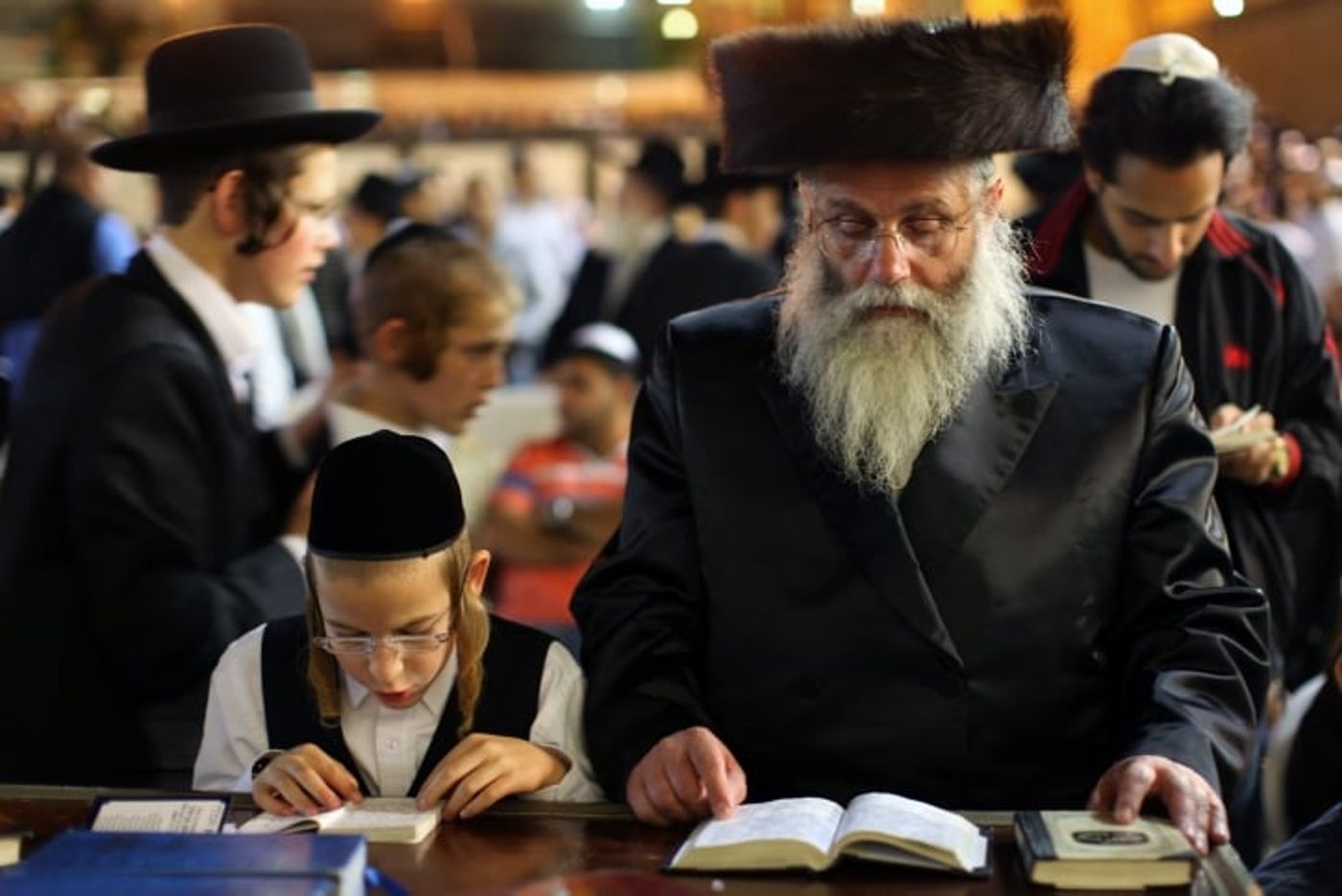 שומו שמים: תושבי רמת אביב רואים שחור בעיניים