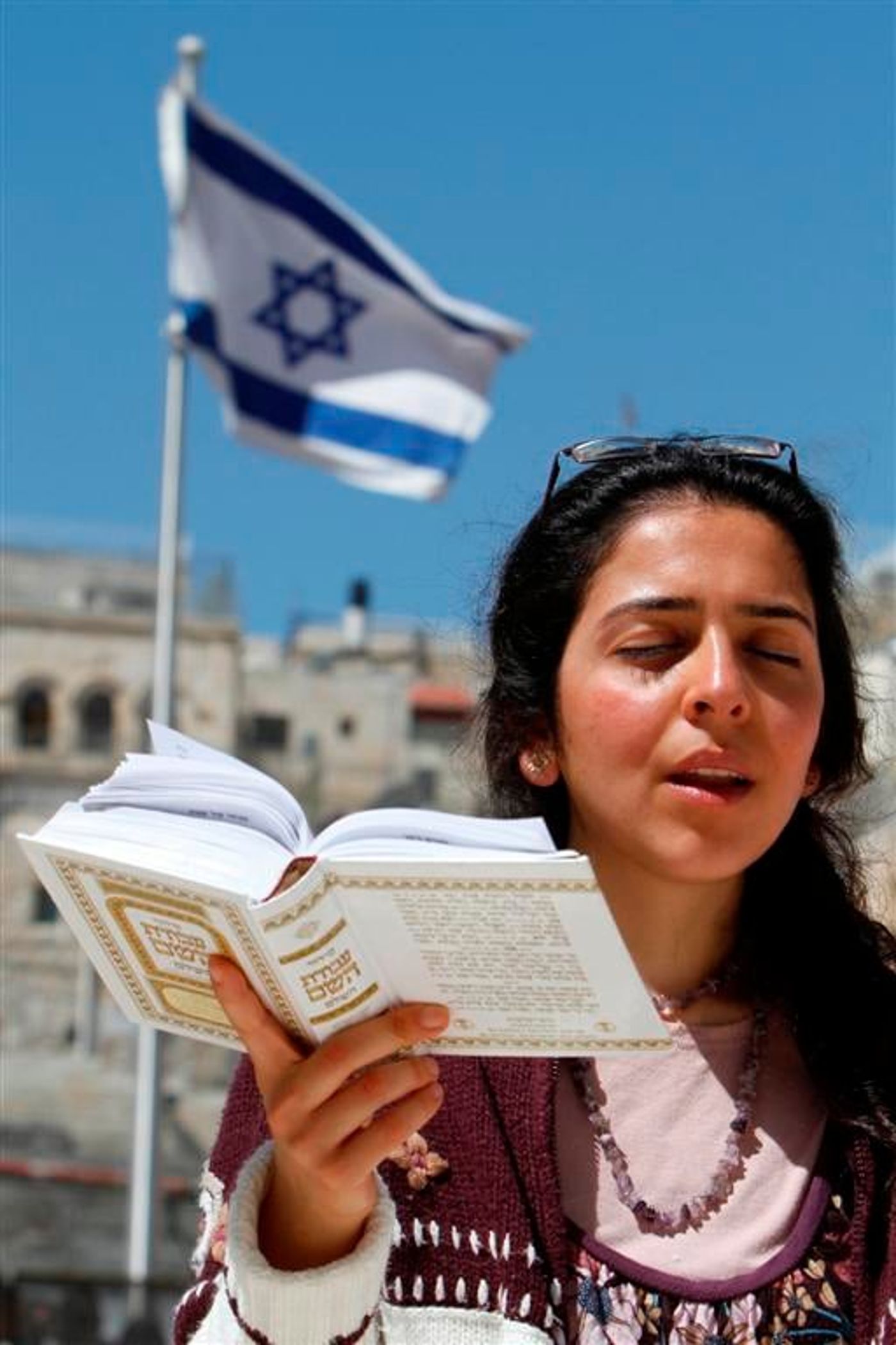 הספדנים/ שיר ליום הזיכרון