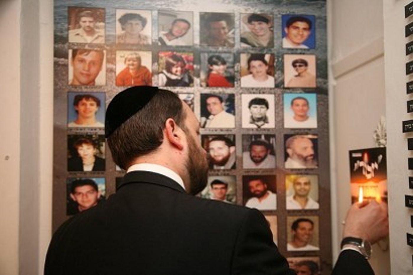 השר אטיאס במוזיאון גוש קטיף: די לנסיגות חד צדדיות